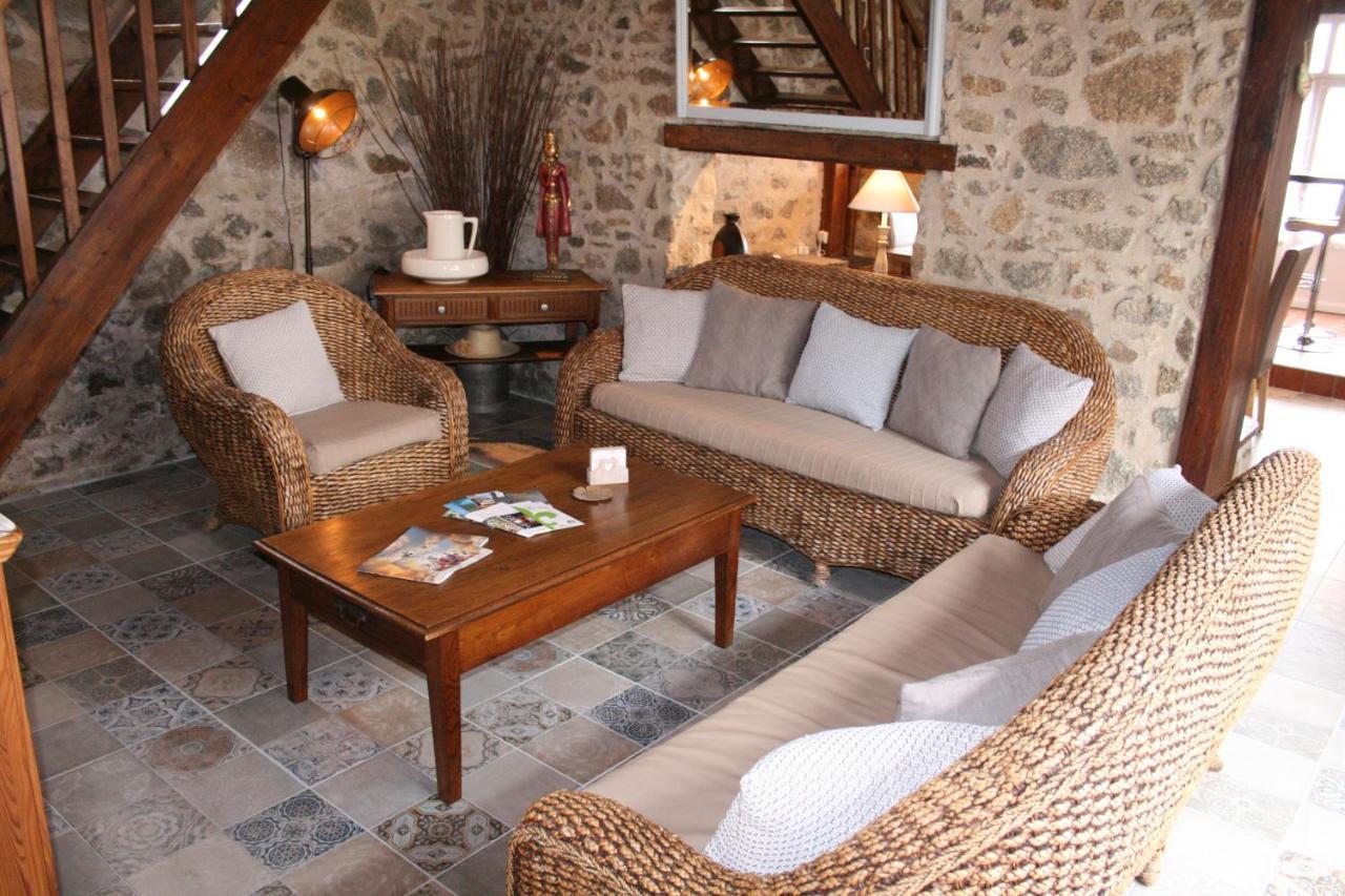 Maison D'Hotes Et Gites La Chouannerie A Cote Du Parc Du Puy Dufou Pouzauges Ngoại thất bức ảnh