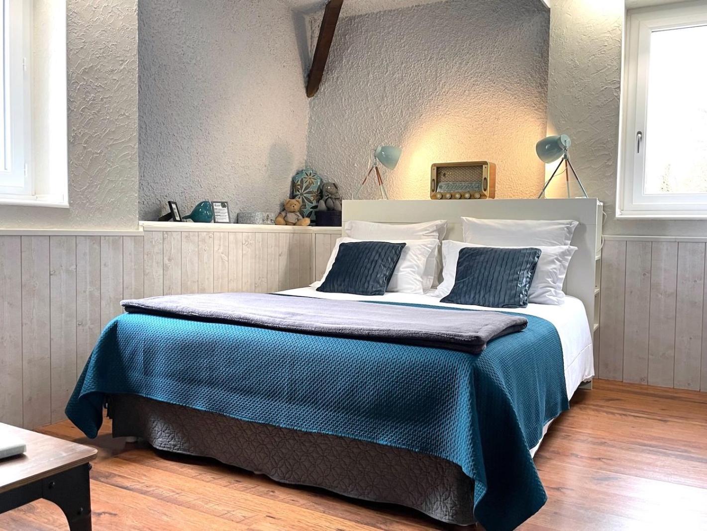 Maison D'Hotes Et Gites La Chouannerie A Cote Du Parc Du Puy Dufou Pouzauges Ngoại thất bức ảnh